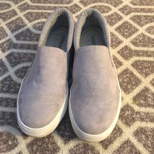 Soda Hike-G grey micro platform sneakers, size 8